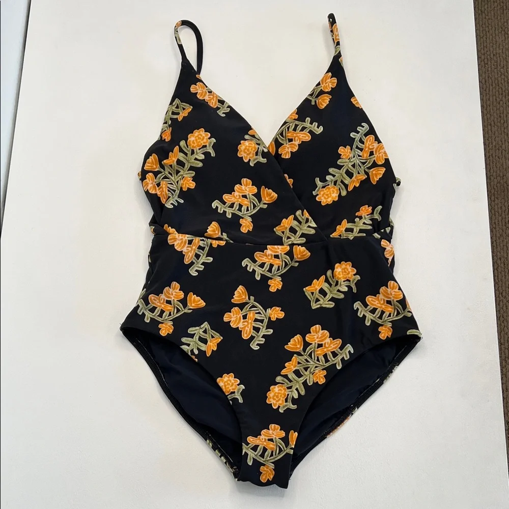 NWT VIX Madalena one piece swimsuit black orange floral size medium - Picture 3 of 13